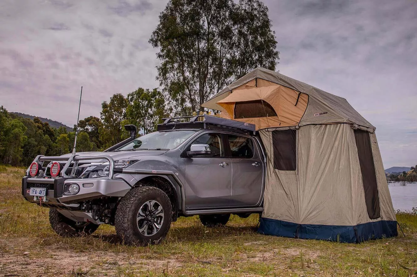 ARB Simpson III Rooftop Tent with Annex• 803804