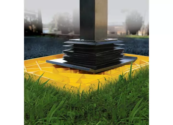 Camco RV Stabilizer Jack Pads – Large• 44541