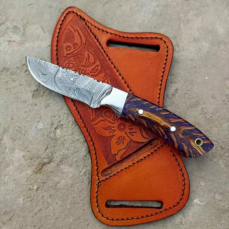 Custom Handmade Fixed Blade Cowboy KnifeDamascus Steel Pine Cone Handle