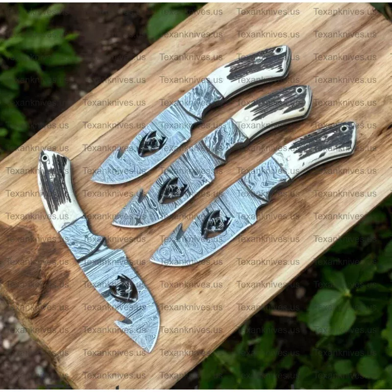 Custom Handmade Guthook Hunter Knife | Damascus Steel & Stag Horn Handle