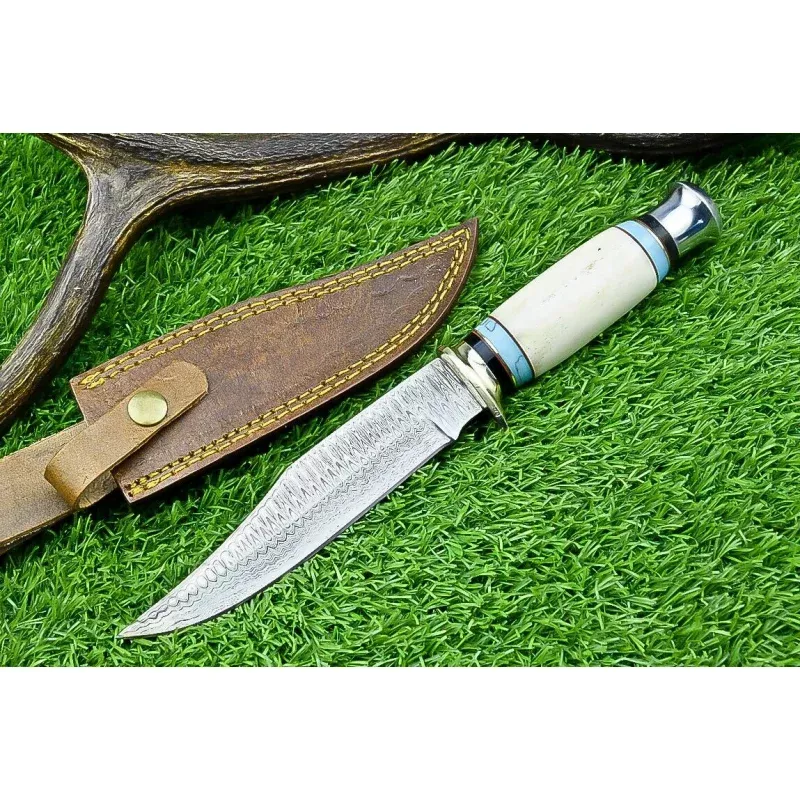 Hand-Forged Western Boulder Colorado Knife11 Razor Sharp Damascus Blade with Resin Grip & Leather Sheath