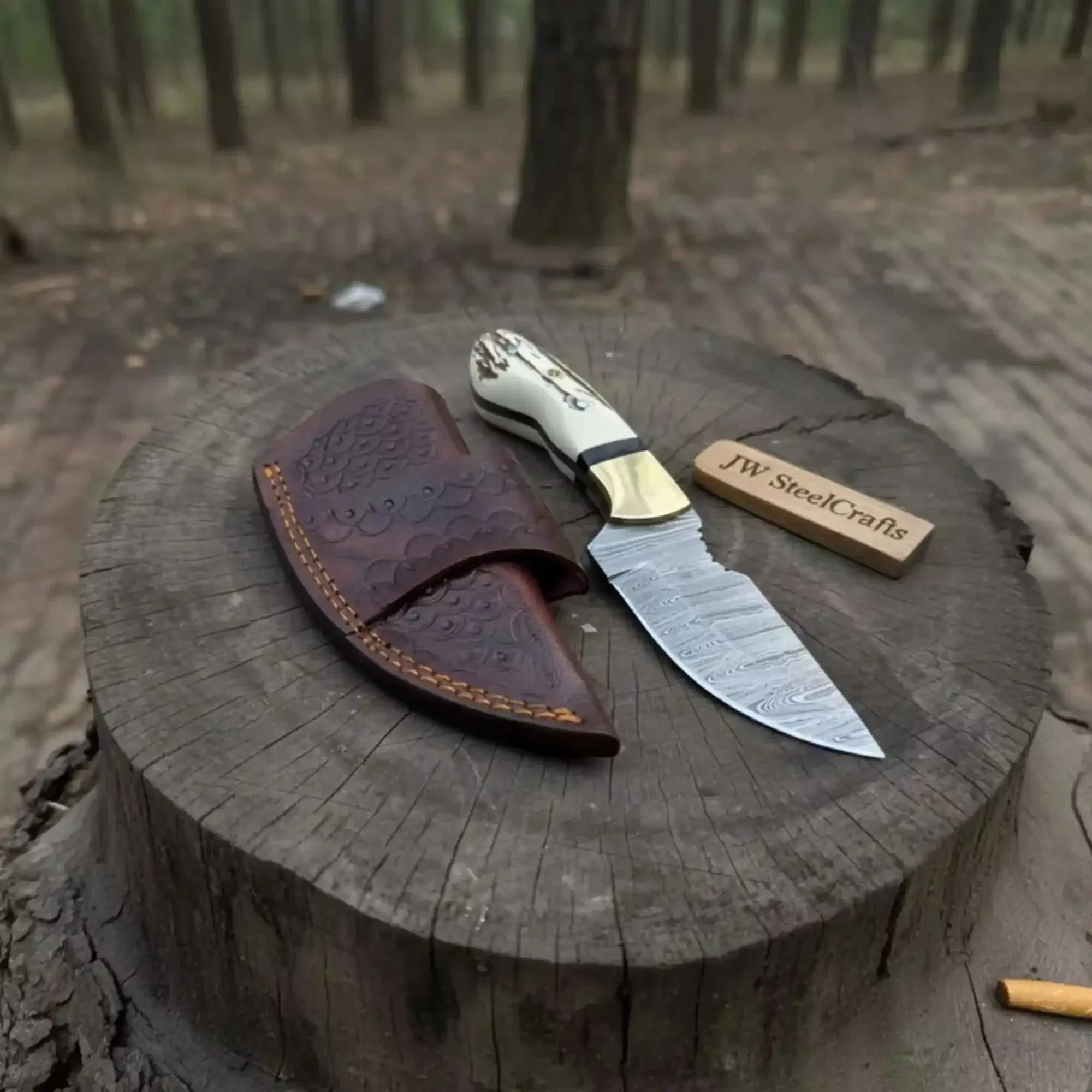 Handmade Damascus Drop Point Skinner Knife with Synthetic Stag Handle