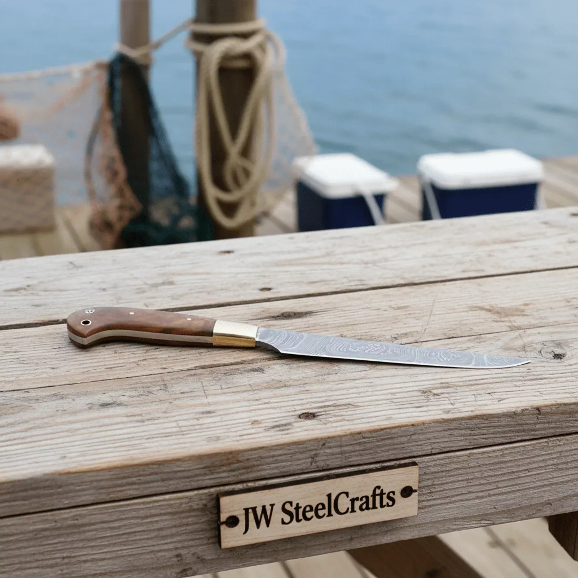 Handmade Damascus Fillet Knife – Premium Blade for Fish Processing & Trimming
