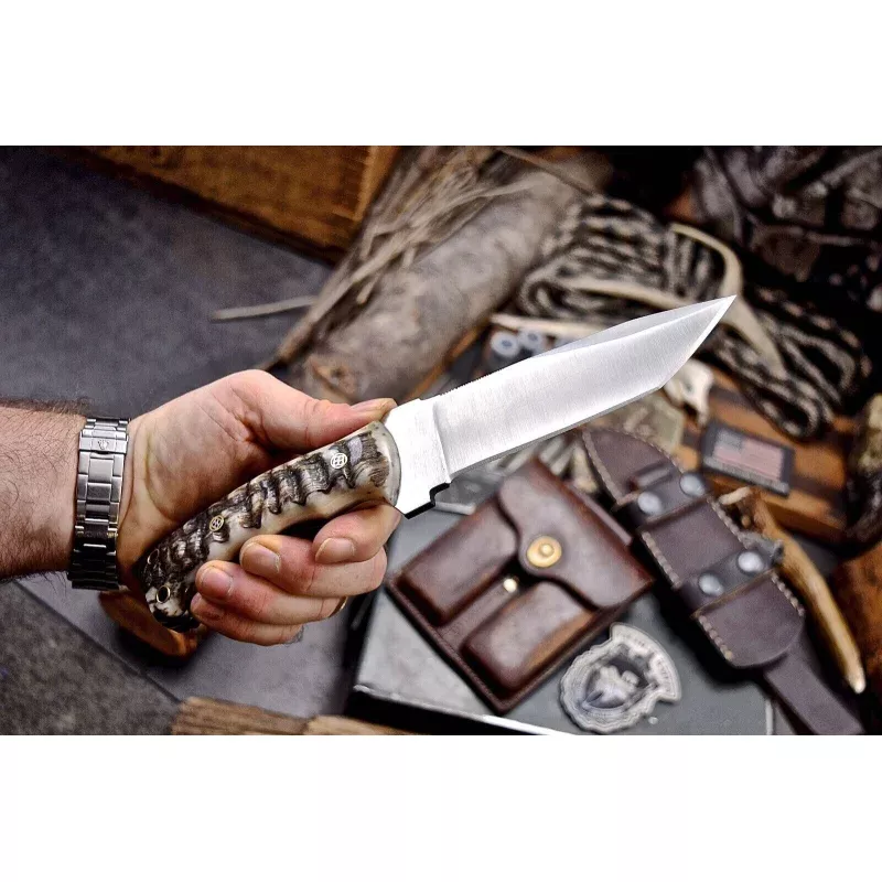 Handmade J2 Steel Skinner Knife with Sheep Horn Handle4.5-Inch Blade
