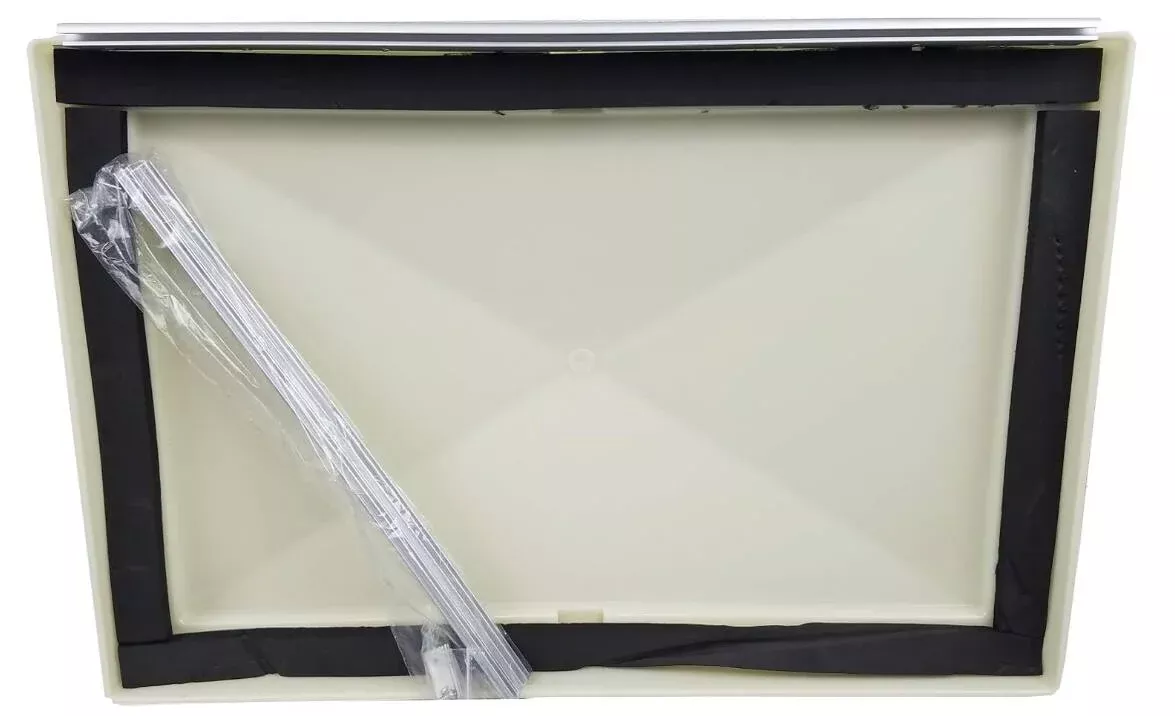 Heng's 13" x 20" Escape Hatch Lid• 90007-C1