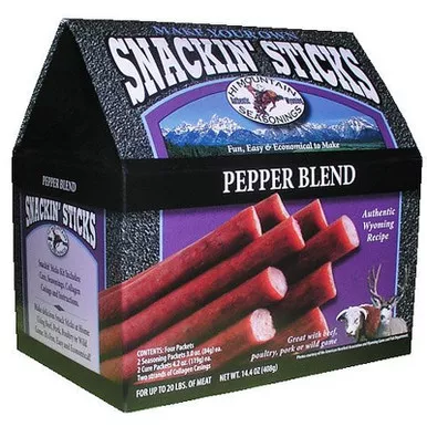 Hi Mountain Seasoning Pepper Snackin' Stick Kit