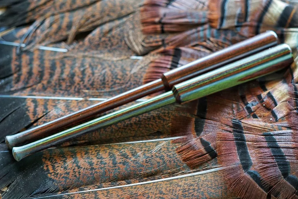 Houndstooth Custom Diamondwood Striker