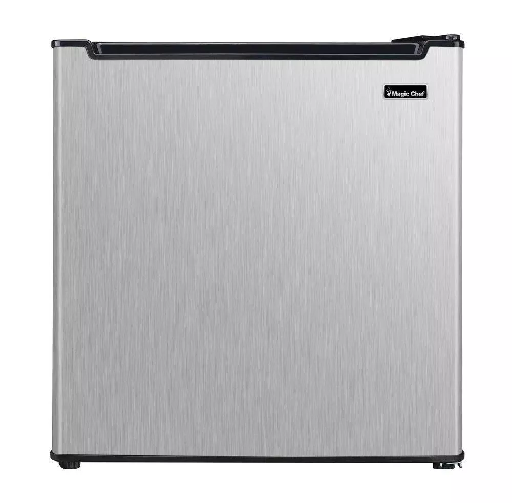 Magic Chef 1.7 cu. ft. Mini Refrigerator• MCAR170STE