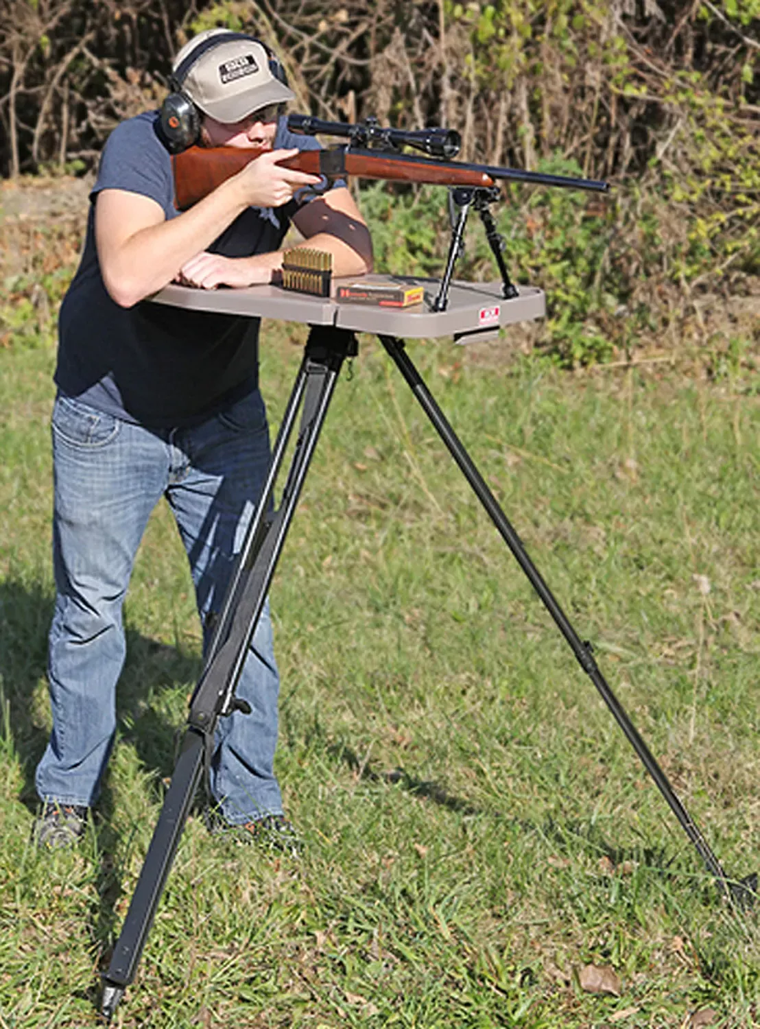 MTM Case-GardHi-Low Shooting Table18"-55"