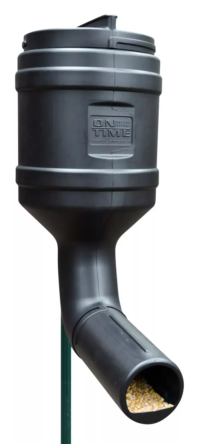 On Time T-Post Gravity Feeder Black UV Resistant Polyethylene, 80 lbs Capacity