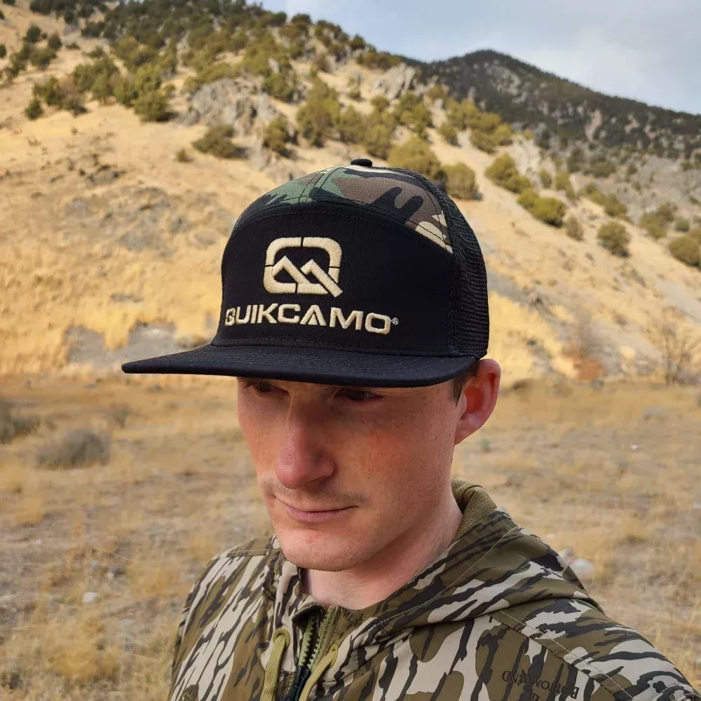 QuikCamo 7 Panel Trucker Hat (Snapback OSFM)