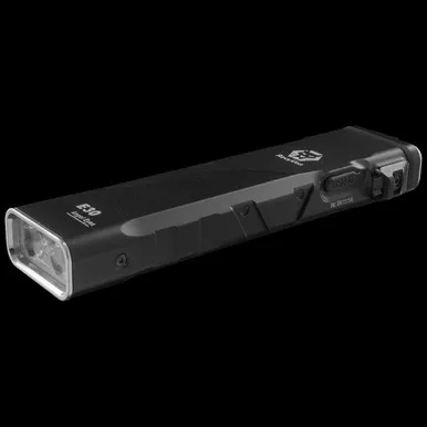 Rovyvon E30 Black Flashlight