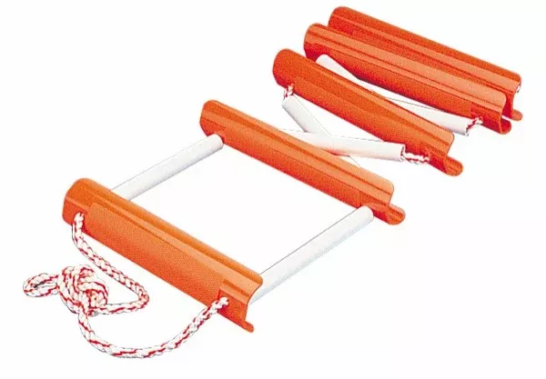 Sea Dog Five Step Folding Dock Ladder• 582501-1