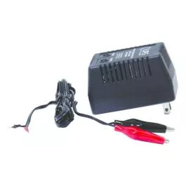 UPG 12V Deluxe Charger w/Clips